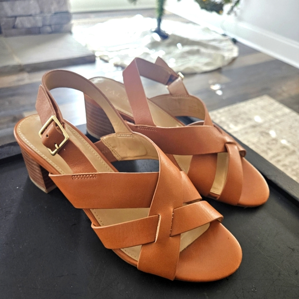 Talbots Elegant Tan Strappy Sandals
